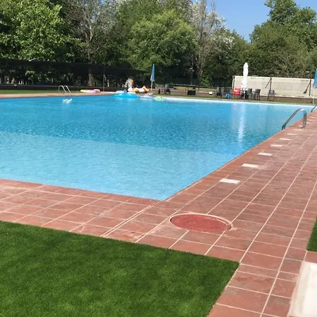 Pension De Bando Kemping